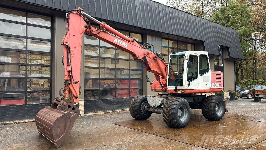 Atlas 1304 Wheeled excavators