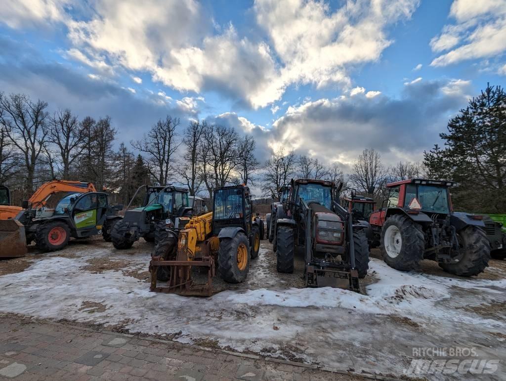 Valtra Valmet 8300 Tractors