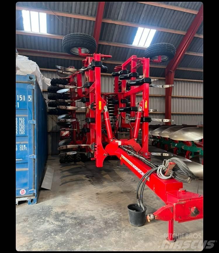 Horsch Tiger 6 LT Harrows