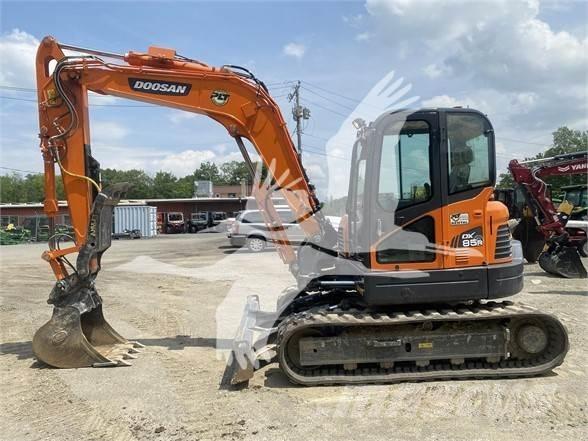 Doosan DX85R-3 Crawler excavators