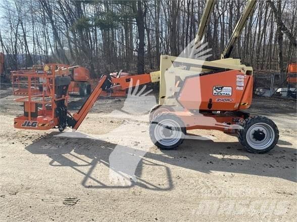 JLG 340AJ Articulated boom lifts
