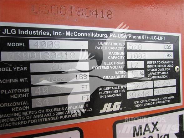 JLG 400S Telescopic boom lifts