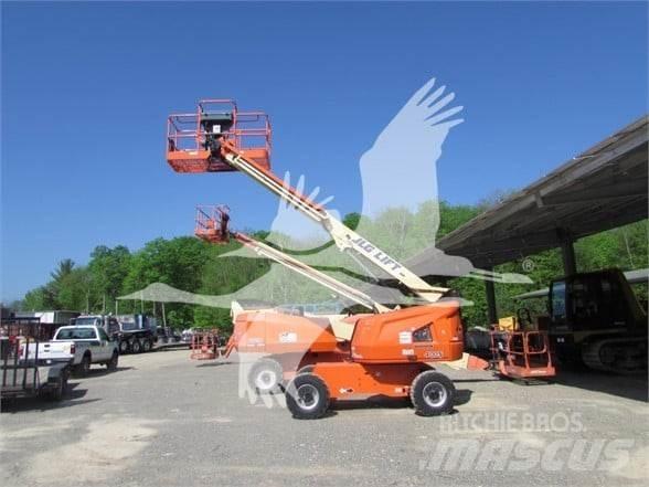 JLG 400S Telescopic boom lifts
