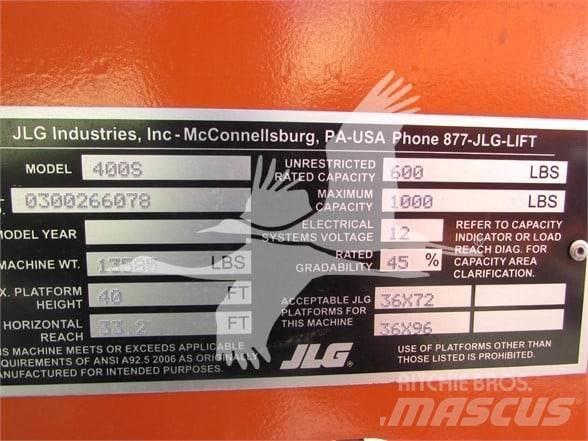JLG 400S Telescopic boom lifts