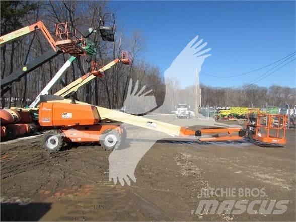 JLG 660SJ Telescopic boom lifts