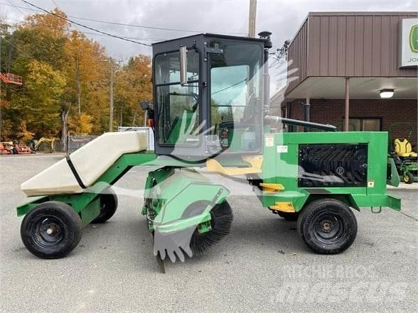  LAYMOR SM400 Sweepers