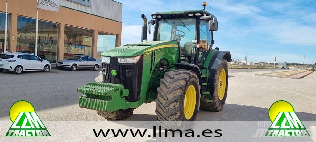 John Deere 8285 R Tractors