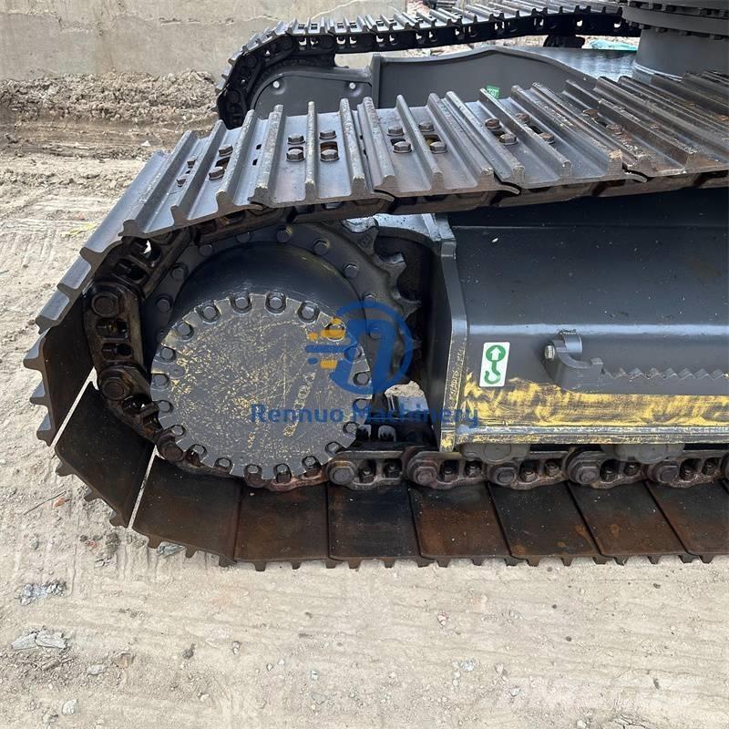 Volvo EC 240 Crawler excavators