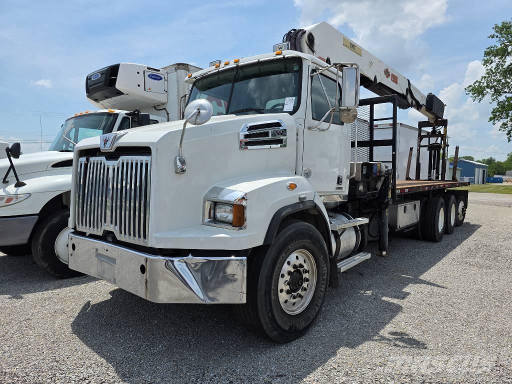Western Star 4700 SB Prime Movers
