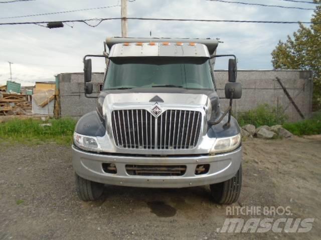 International 4300 Tipper trucks
