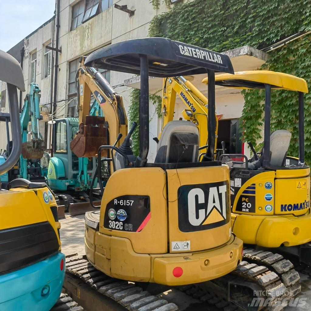 CAT 302 Mini excavators < 7t (Mini diggers)