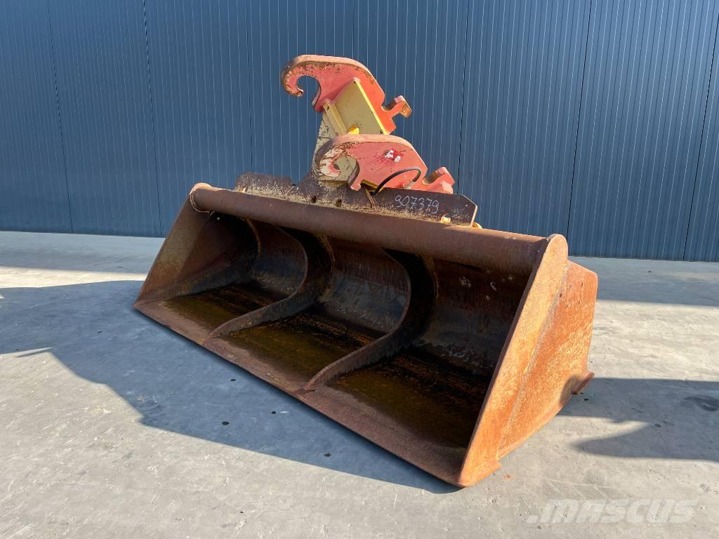 Verachtert CW45S Buckets