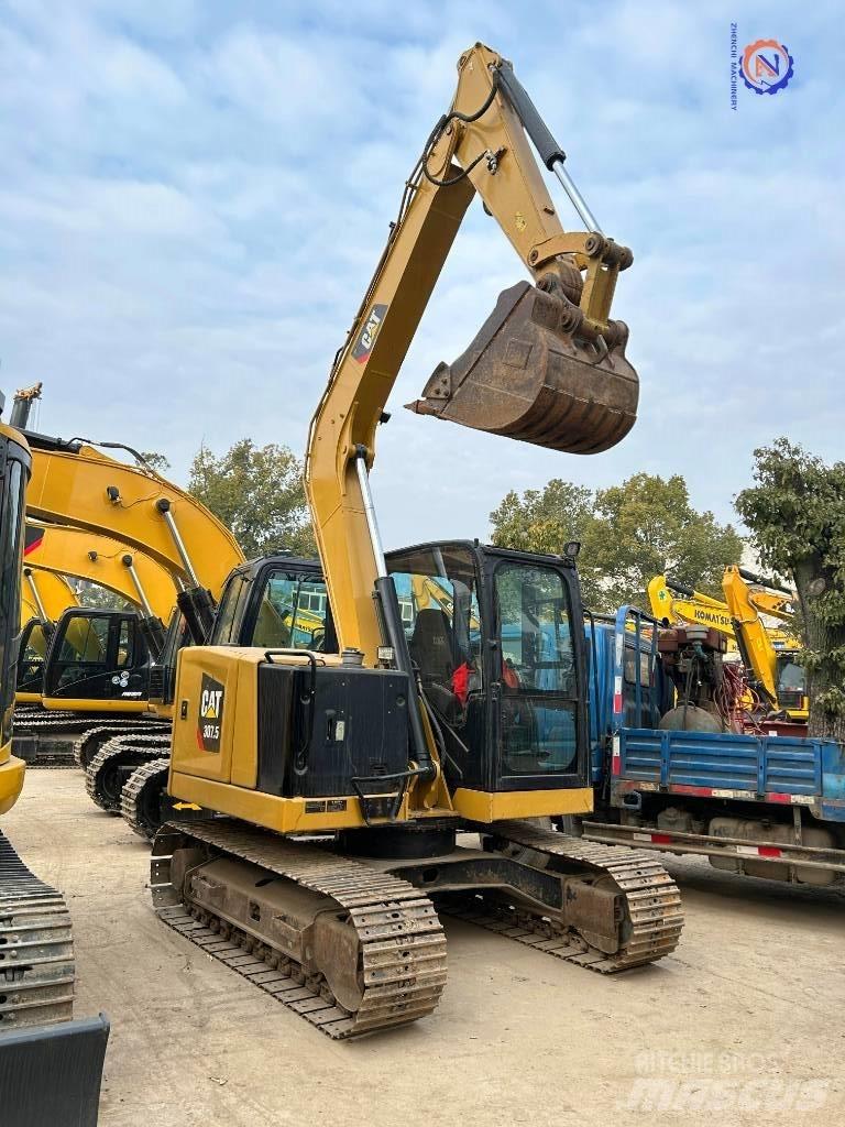 CAT 307 Mini excavators < 7t (Mini diggers)