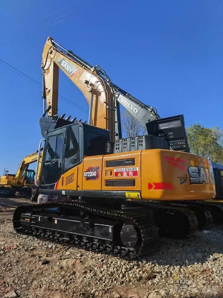 Sany 235C Crawler excavators