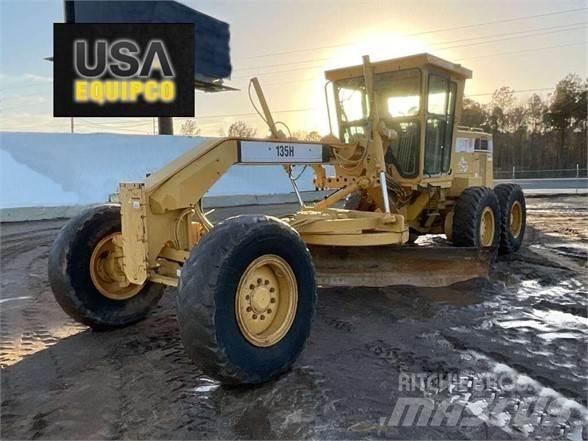 CAT 135H Graders