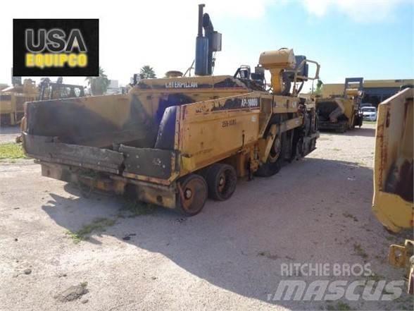 CAT AP-1000B Asphalt pavers