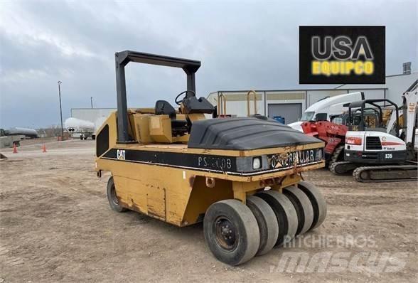 CAT PS-200B Pneumatic tired rollers