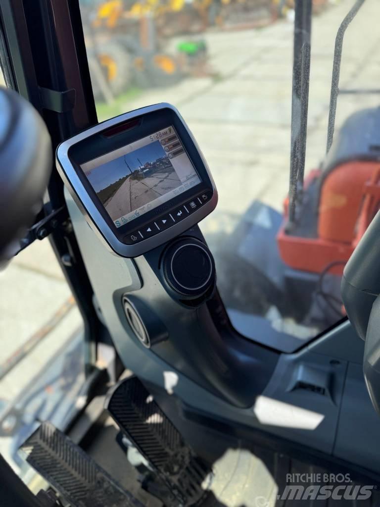 Doosan DX 140 W-3 Wheeled excavators