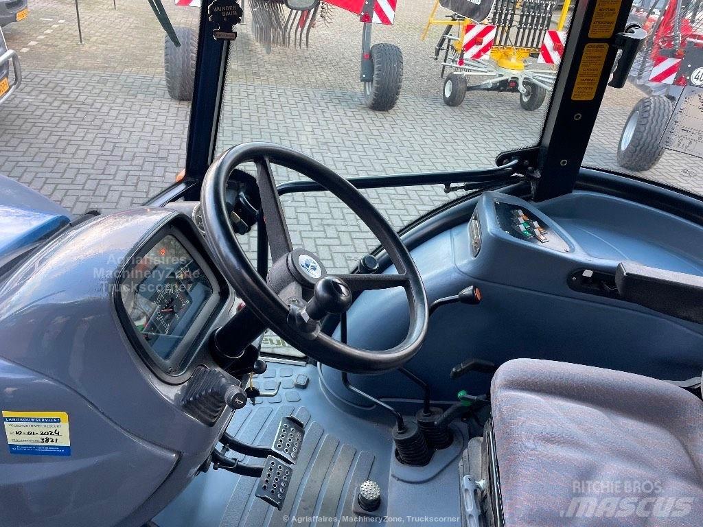 New Holland TD 95 D Tractors