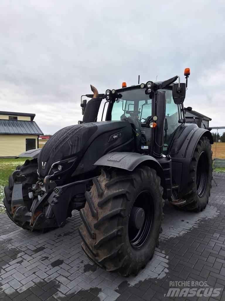 Valtra T 254 Tractors