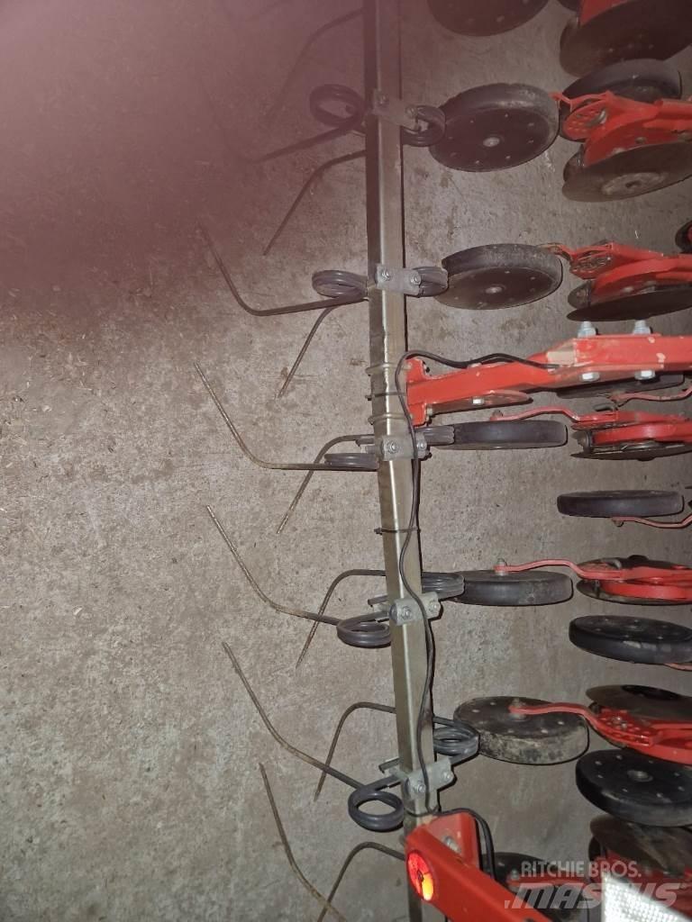 Kuhn HR4003D Combination drills