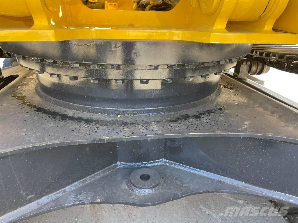 Komatsu PC 300-7 Crawler excavators