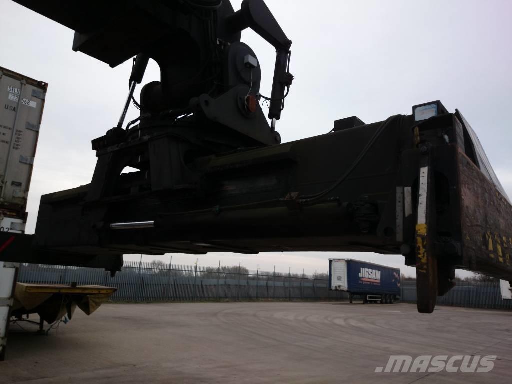 Fantuzzi CS 45 KM Reach stackers