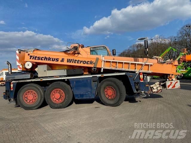 Terex Demag AC 40-1 All terrain cranes