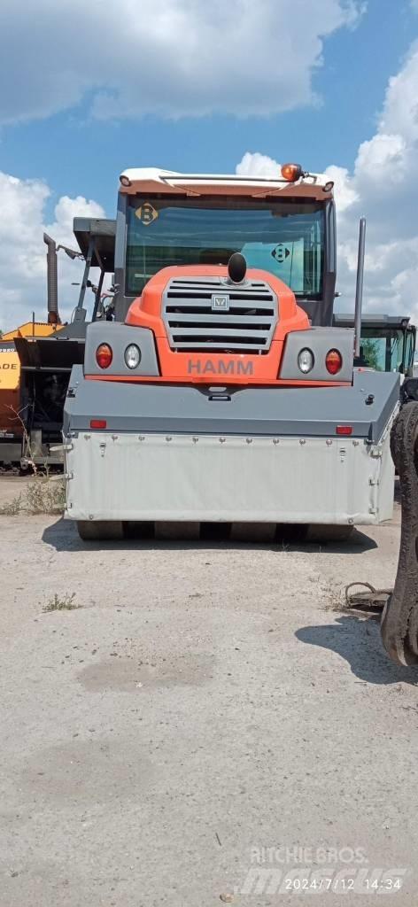 Hamm HP 180 Pneumatic tired rollers