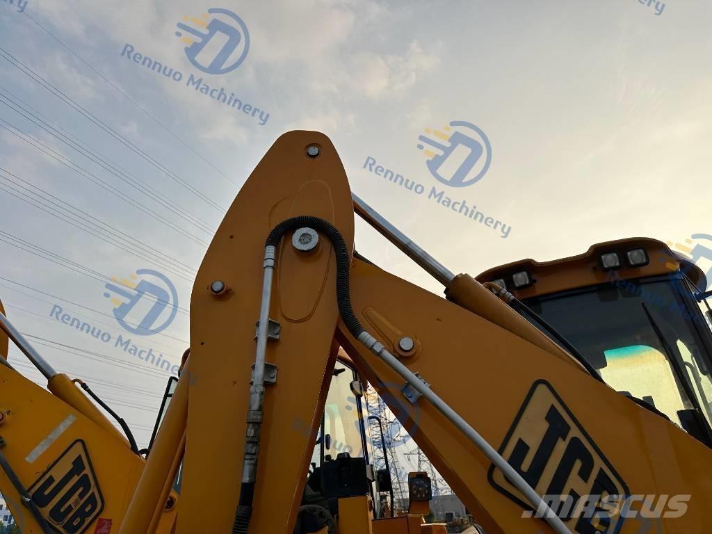 JCB 4 CX Backhoe