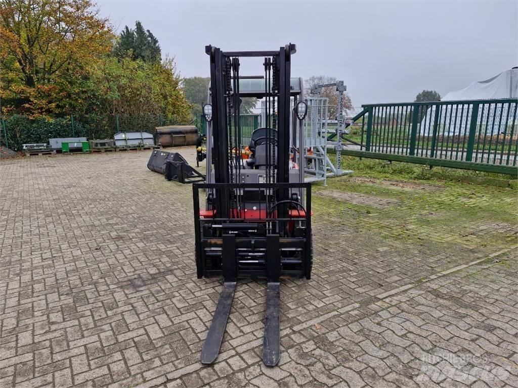 Manitou ME 420 Farm machinery