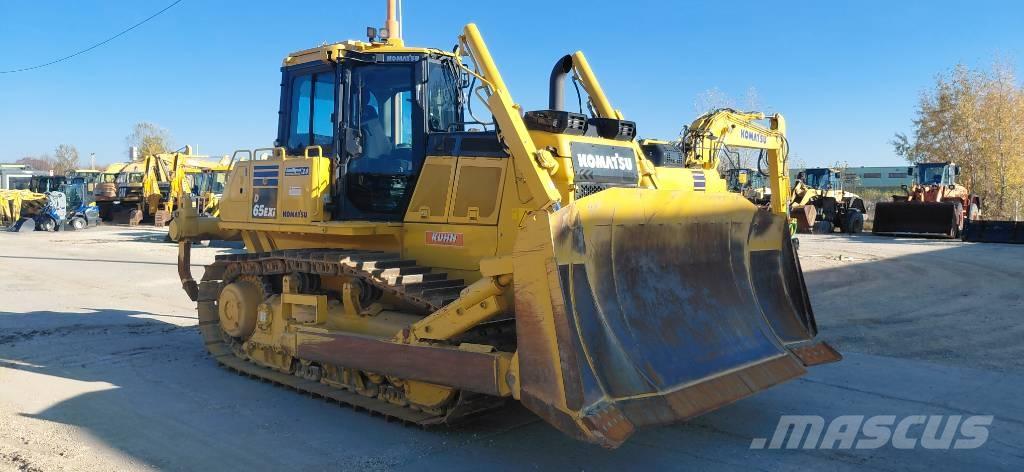 Komatsu D65EXi Crawler dozers