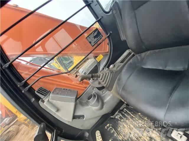Hitachi ZX240G Crawler excavators