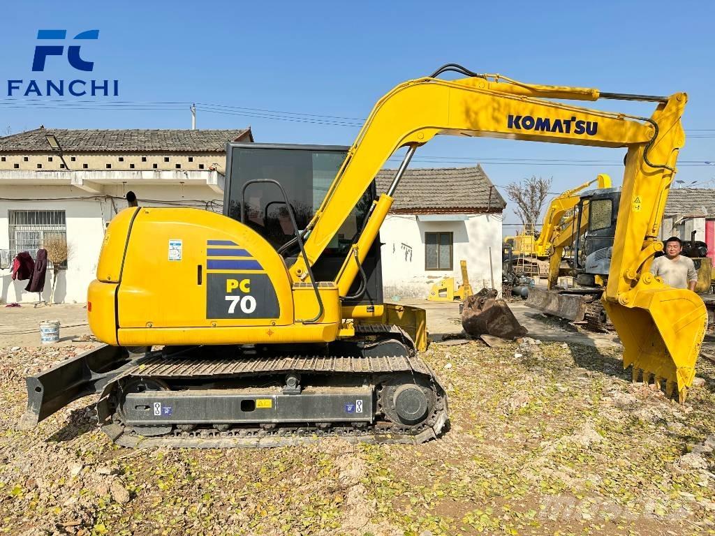Komatsu PC 70-8 Crawler excavators