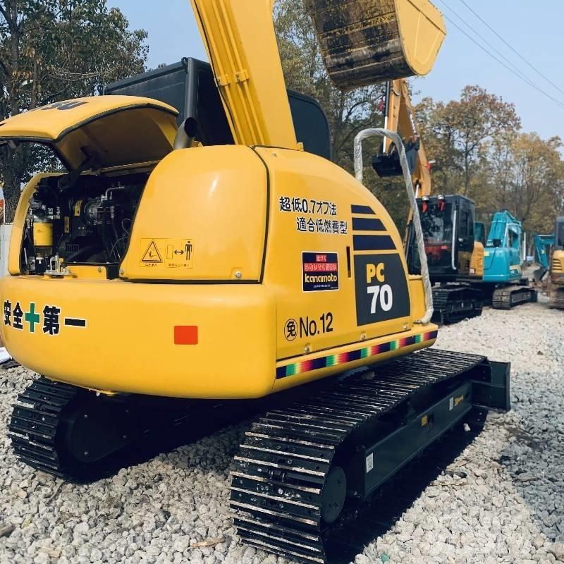 Komatsu PC 70 Crawler excavators