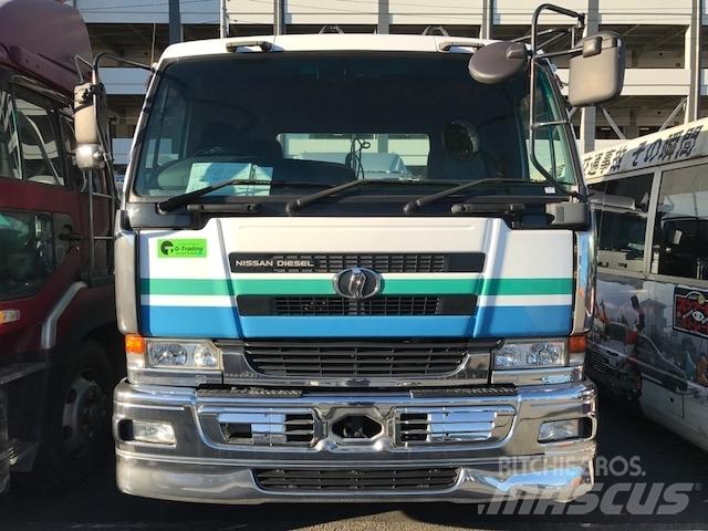 UD KL-CK482BAT Prime Movers