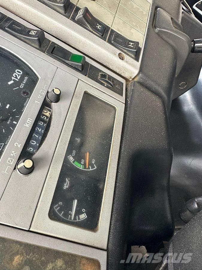 MAN 33.408 Tipper trucks