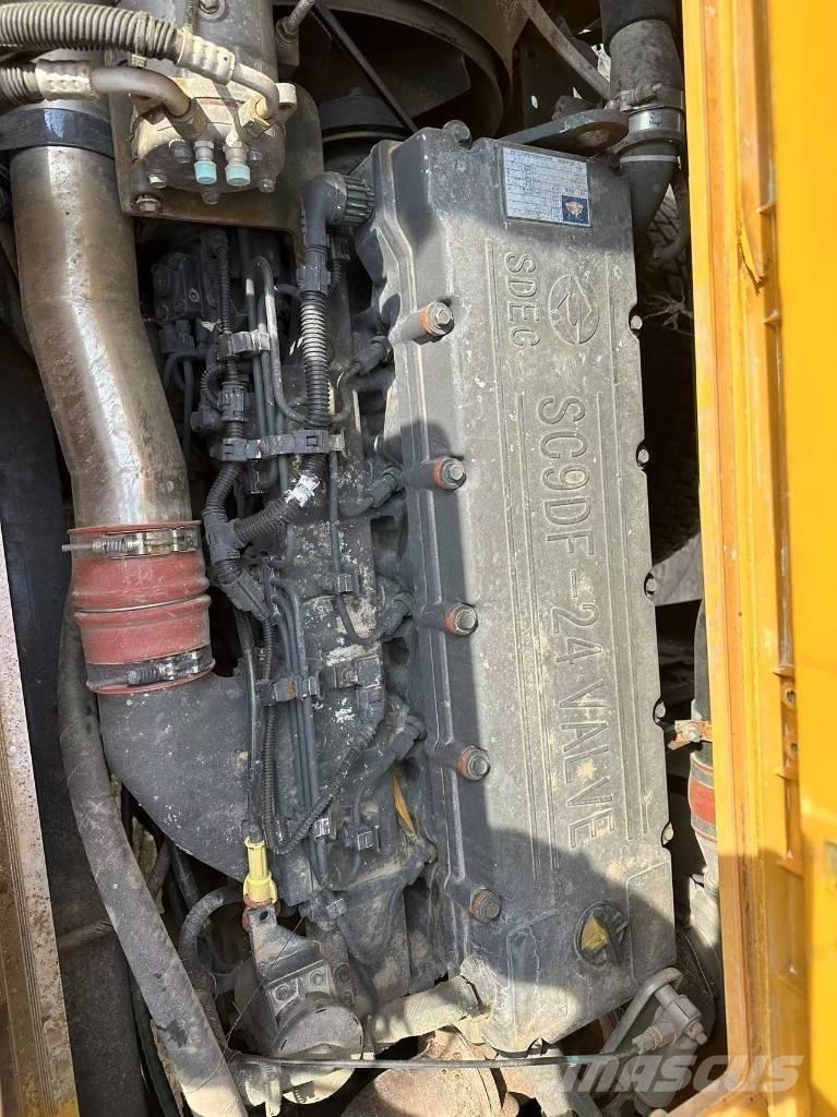 XCMG XCT25 All terrain cranes