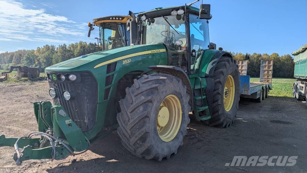 John Deere 8530 Tractors