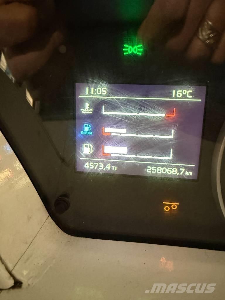 Volvo FH 500 Tipper trucks