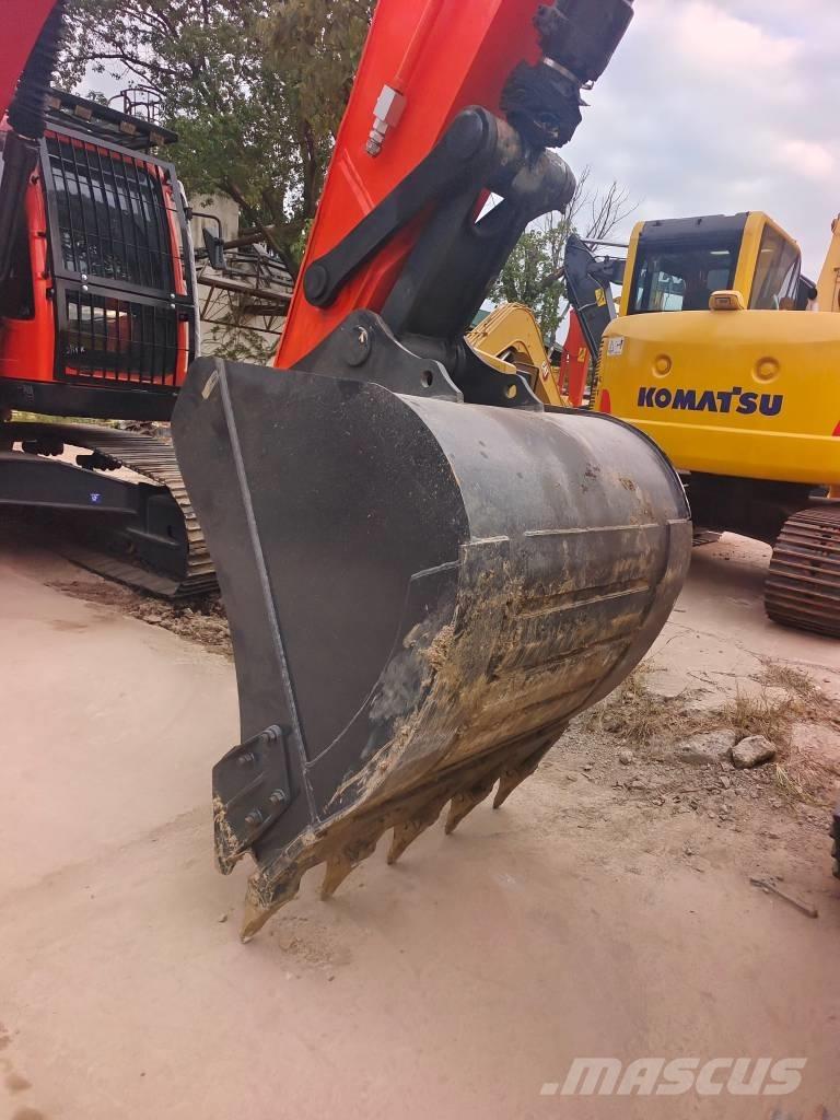 Doosan DX 225 LCA Crawler excavators