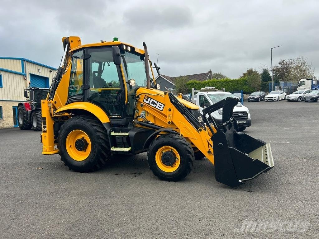 JCB 3CX 81kW / 108 BHP Backhoe