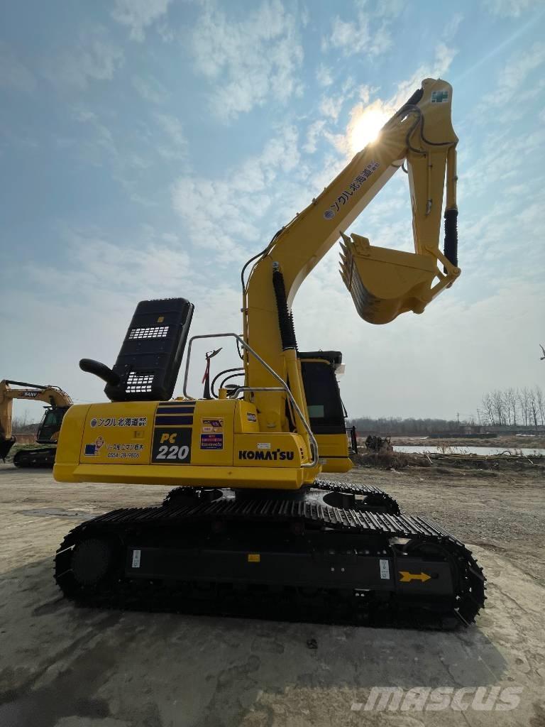 Komatsu PC220-8 Crawler excavators