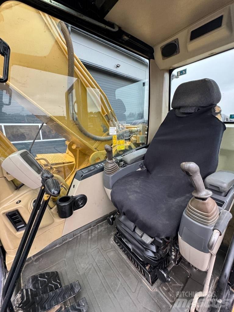 CAT 325C Crawler excavators