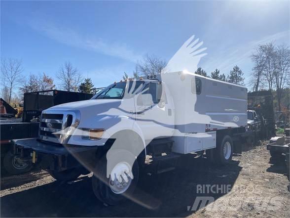 Ford F750 Other