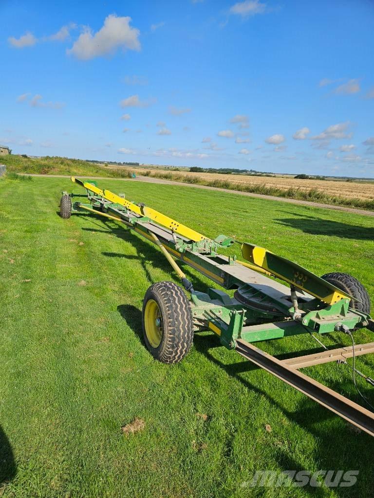 John Deere S 680 Combine harvesters