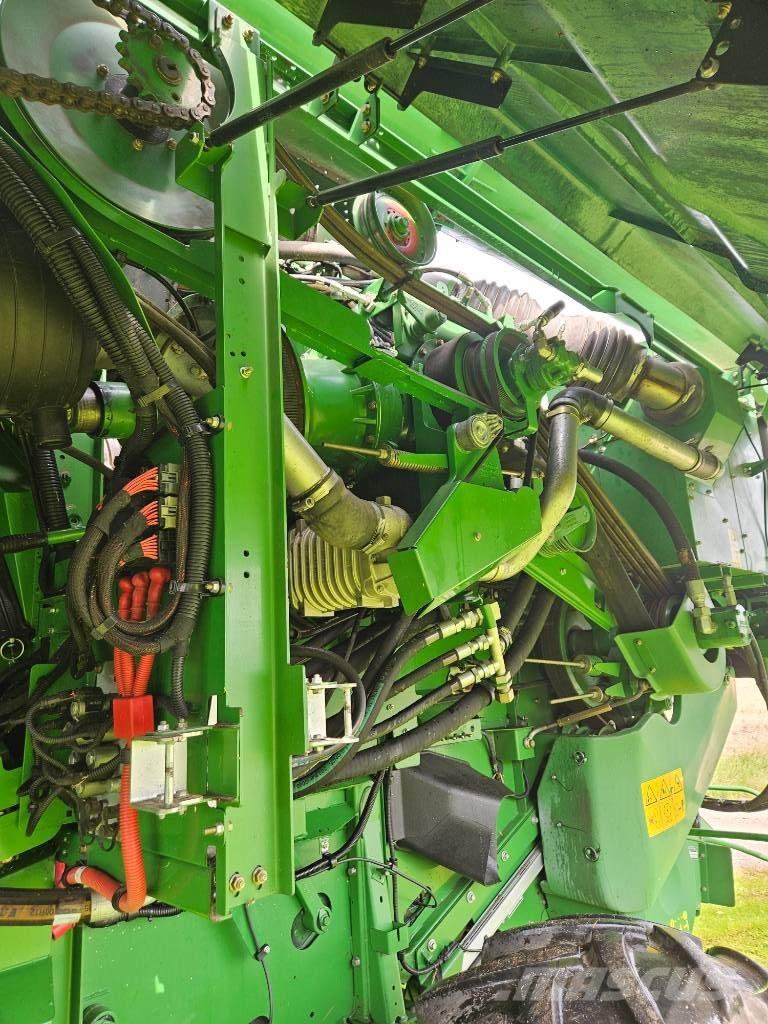 John Deere S 680 Combine harvesters