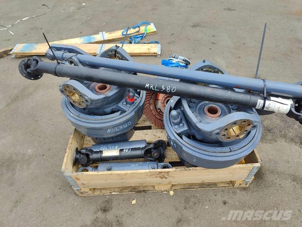 Fuchs MHL 380 Chassis and suspension