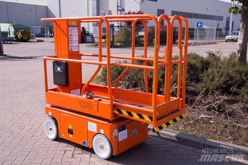 Snorkel TM12 Used Personnel lifts and access elevators
