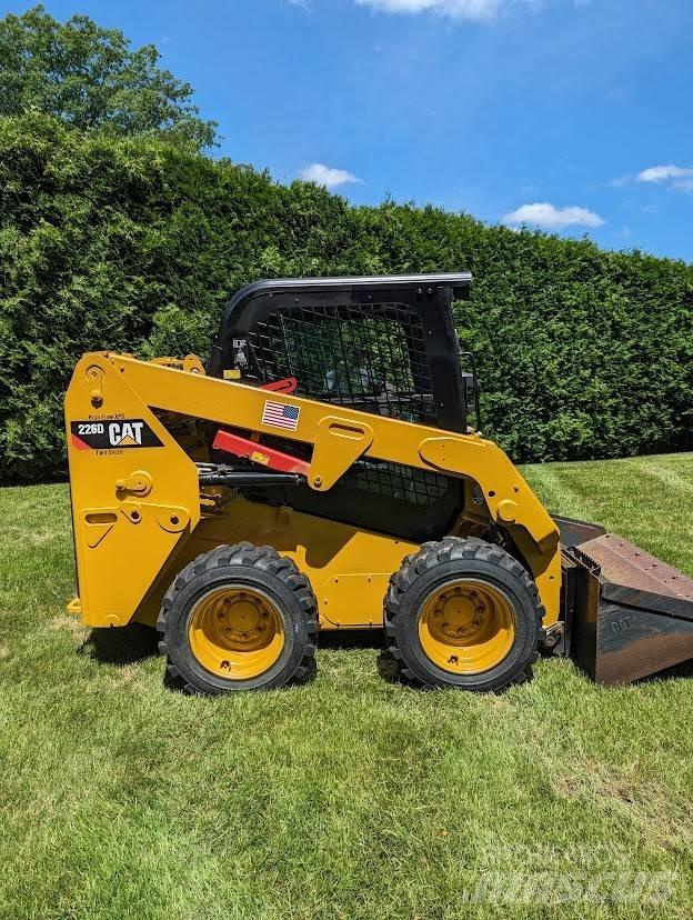 CAT 226 D Skid steer loaders